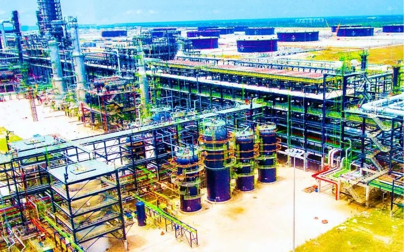 Dangote Refinery raises $2.5 billion in Africa’s largest private equity placement