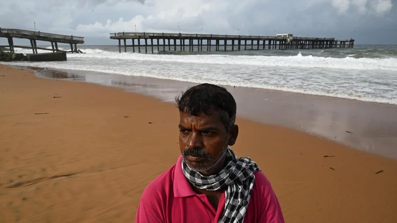 Pier anglers in Kerala’s Thiruvananthapuram await restoration of Valiyathura Pier