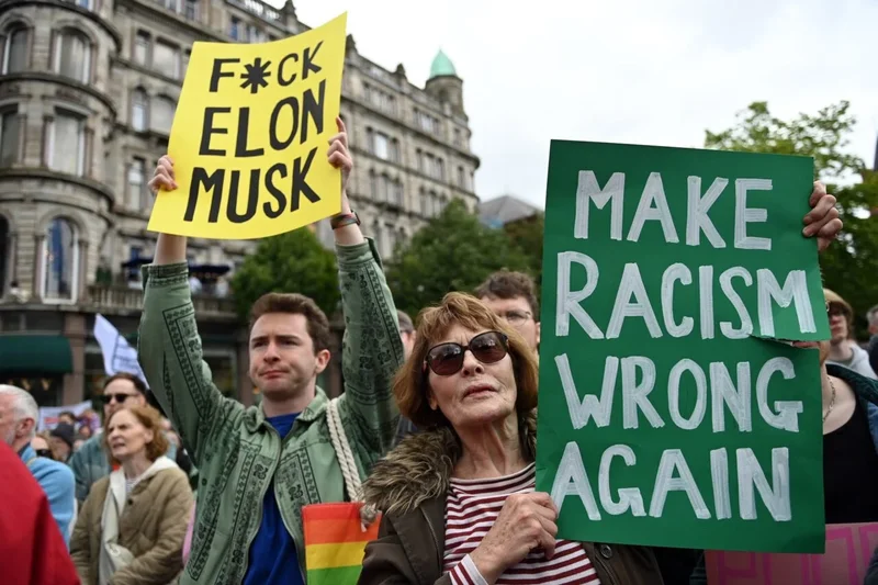 How Much Charity Would It Take for People to Like Elon Musk?