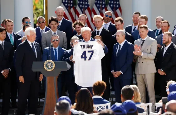 The Dodgers Went To Grandpa’s House!
