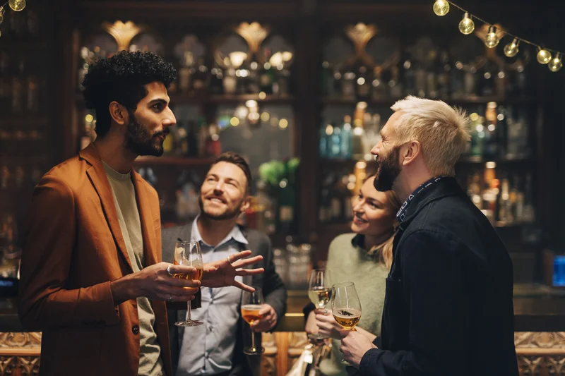 Samsungs Galaxy Fold-inspired pub is coming to London — what to expect