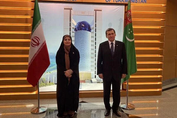 Iran, Turkmenistan examine development prospect of transport, energy, infrastructure co-op