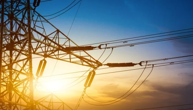Russian attacks cause new power outages in three regions - Ukrenergo