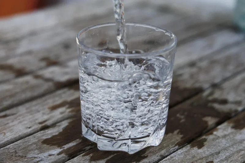 Scientists discover surprising effect of drinking water with meals