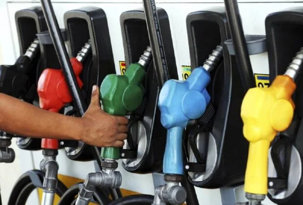 Minimal oil price cuts seen on August 4
