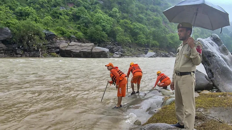 Rains claim woman's life in J&K Rajouri; Amarnath, Vaishno Devi pilgrimages partly back on track
