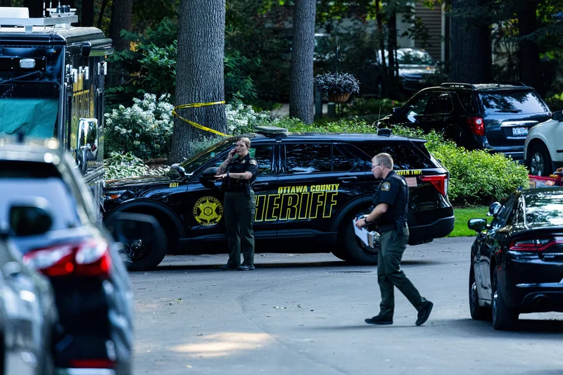 Dad fatally shot his wife and 6 kids before setting their Michigan home on fire and killing himself, authorities say