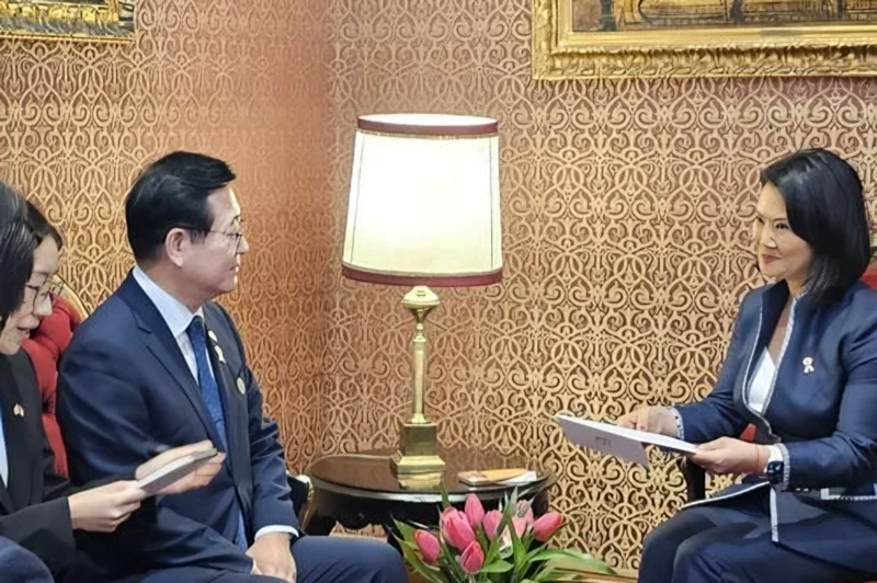 Korean delegation meets new Peruvian president, discusses bilateral ties