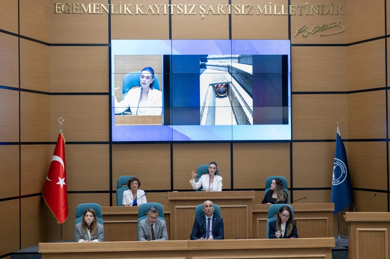 Istanbul's Üsküdar District Mayor Dedetaş arrested in bribery probe