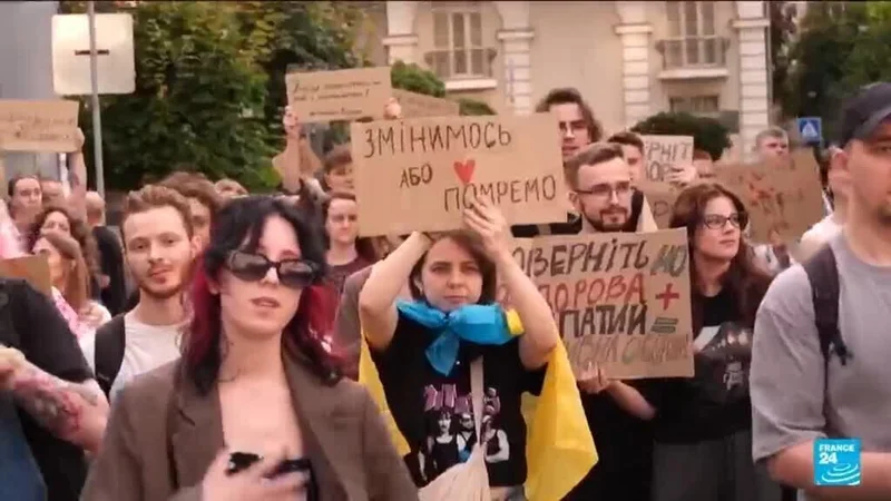 Ukraine: Kyiv protests continue after Zelensky fires defense minister