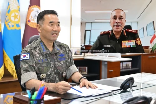 Top military officers of S. Korea, India discuss expanding military exchanges by phone