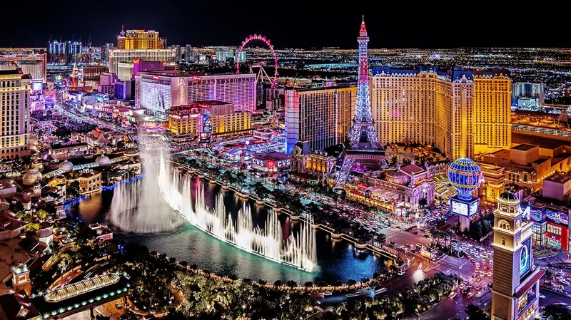 Heart-shaped Las Vegas resort gets green light as critics roast wild design online