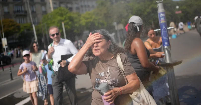 France Recorded 5,700 More Deaths Than Usual During Historic June Heat Wave