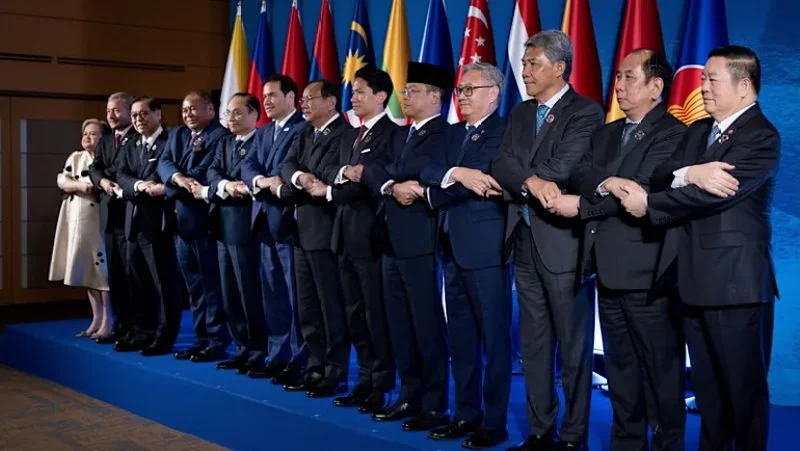 ASEAN sees progress on South China Sea code, targets year-end conclusion