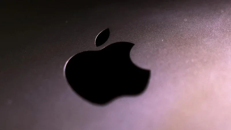 Apple posts record June quarter revenue of $109.4 billion; flags higher memory chip prices as pressure point