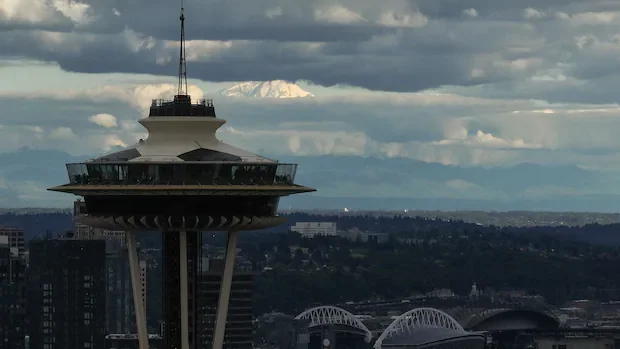 Multiple people shot near Seattle's Space Needle, police say