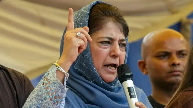 Mehbooba faces heat over Jantar Mantar comment, oppn accuses her justifying use of force