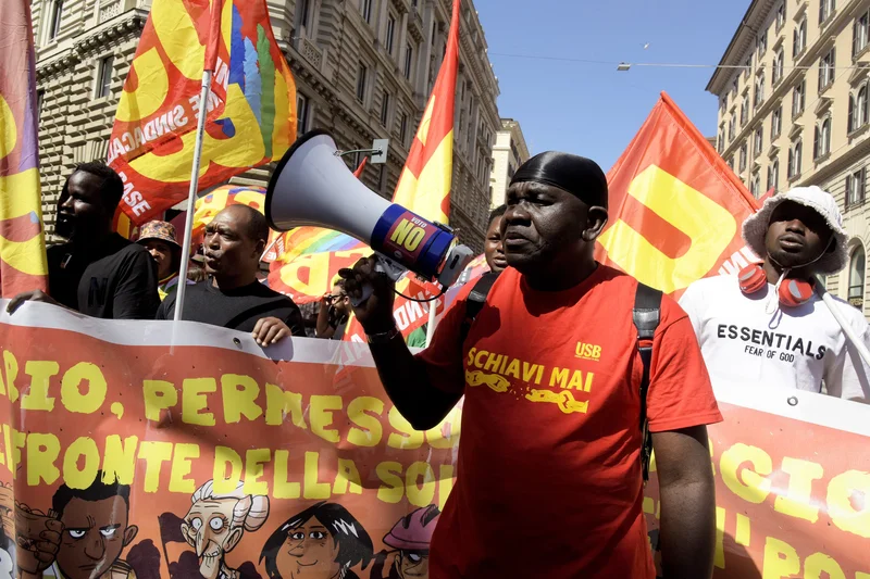 ‘Caporalato’, the system that enslaves thousands of migrants in Italy’s fields: ‘If you don’t do what they ask, they threaten to set you on fire’