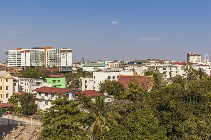 Five Japanese nationals detained in Laos scam center raid