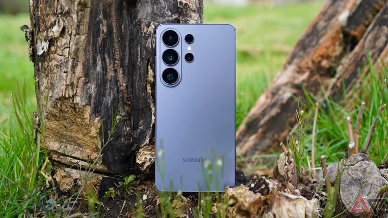 Samsung's Galaxy S26 Ultra's just got a massive price drop that's turning heads