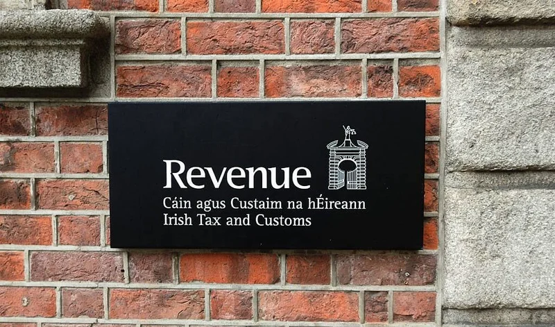 Collapsed clothing group 'real controller' allegedly used €1m to buy two Thai villas