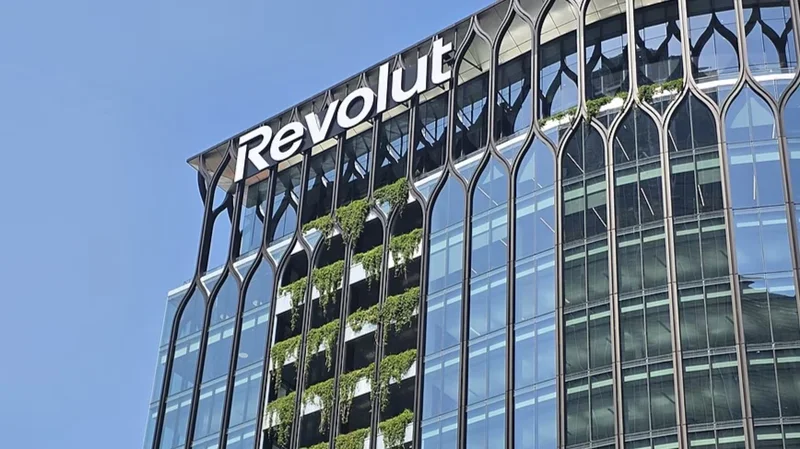 Revolut hits $115 billion valuation as it becomes the first global fintech with an Australian banking licence