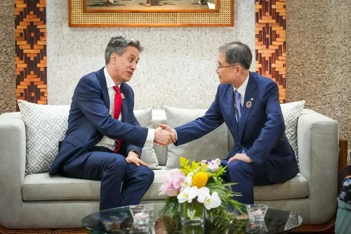 S. Korea discusses security ties, global challenges with EU, Britain