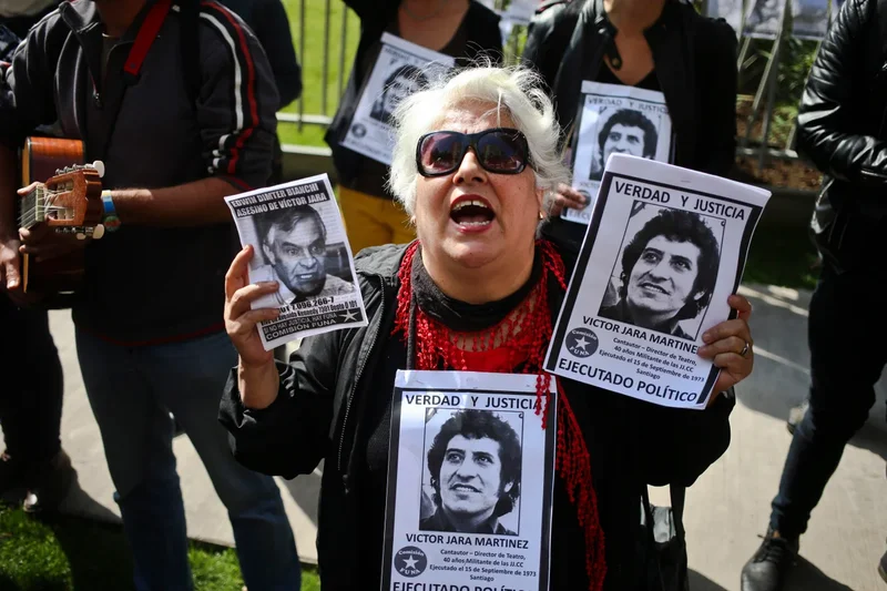 A fugitive colonel is finally jailed in Chilean Víctor Jara's murder case, decades after the crime