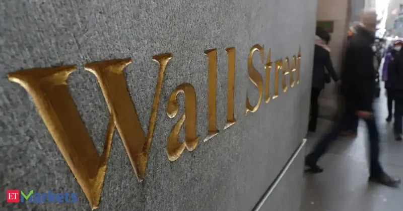US stocks: US market ends higher as Amazon soothes AI jitters