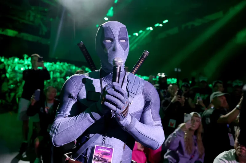 Ryan Reynolds’ Deadpool begs for Avengers: Doomsday role at Comic Con