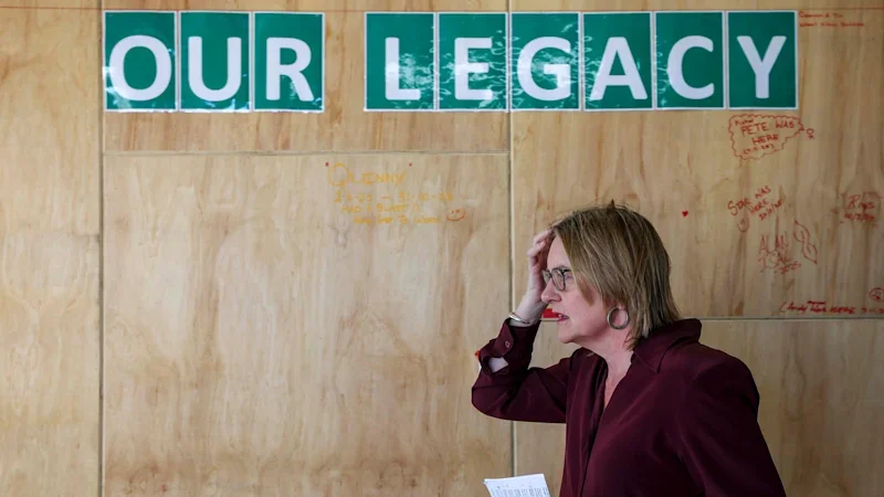 Labor, the CFMEU and a $109b question Victorians want answered