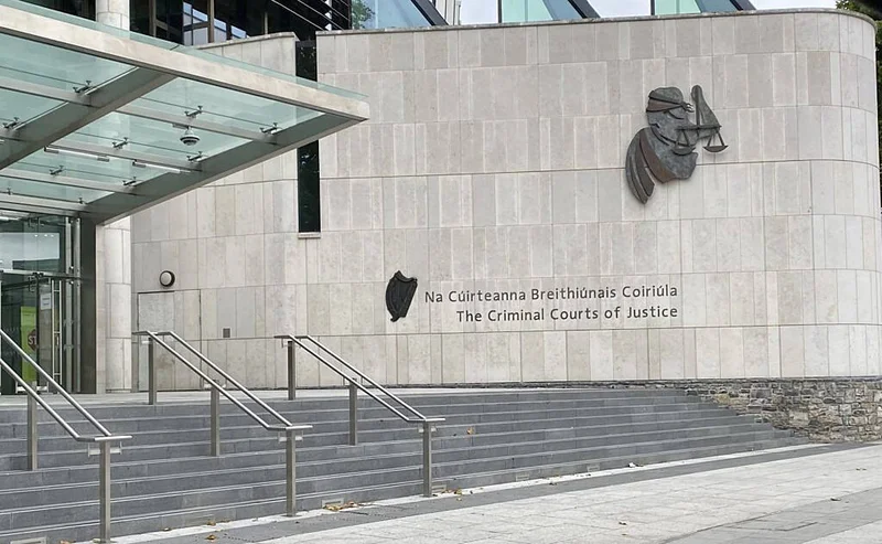 Lawyer who stabbed father retains love and support of his family, court hears
