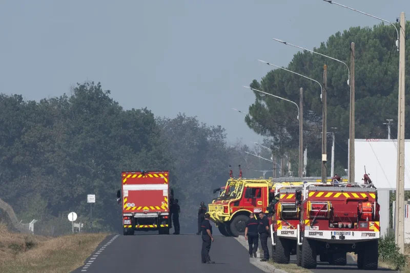Two firefighters killed as blaze near French airport grounds flights