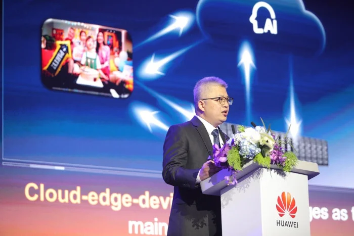 DES minister says building trust key to creating AI hub