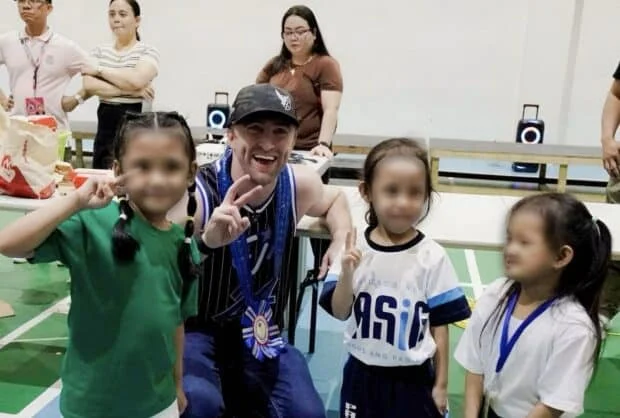Christmas comes early to 300 Pasig pupils as Jonathan Sterling brings gifts