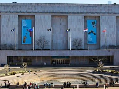 Trump orders signage claiming 'ideological capture' of Smithsonian