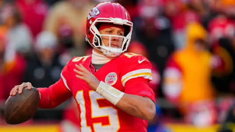 Patrick Mahomes' workout video sparks injury fears over alleged muscle atrophy