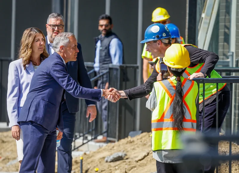 Carney, Smith sign new housing plan in Alberta