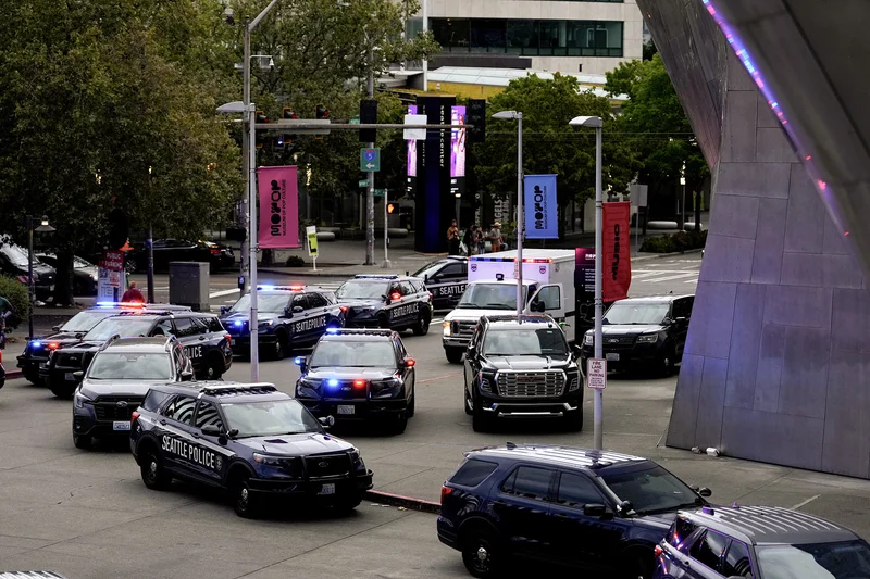 A fatal shooting in Seattle and ‘apocalyptic’ fires in Europe: Morning Rundown