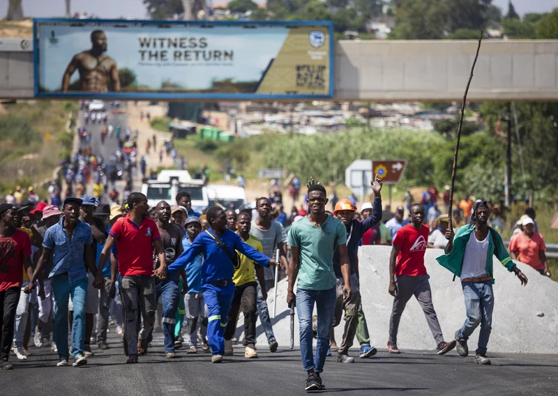 Nigeria tells South Africa to curb xenophobic attacks on migrants, questions state response