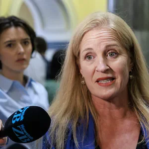 Government says sick 18- and 19-year-olds should be supported by parents, not welfare
