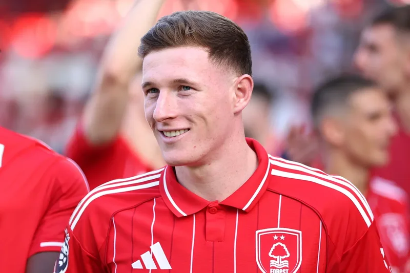 Elliot Anderson seals Man City move – and takes swipe at Manchester United
