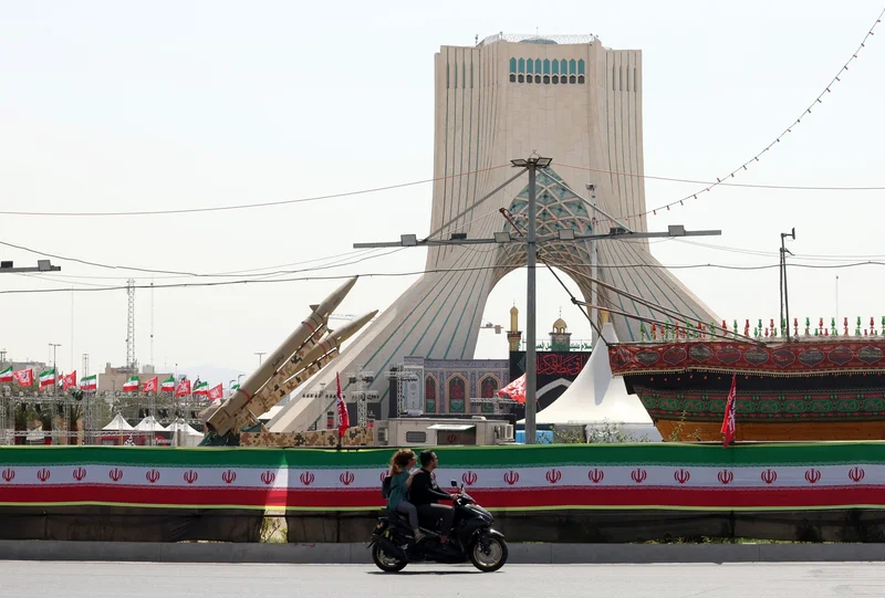 Iran warns it would expand Mideast war if US resumes strikes