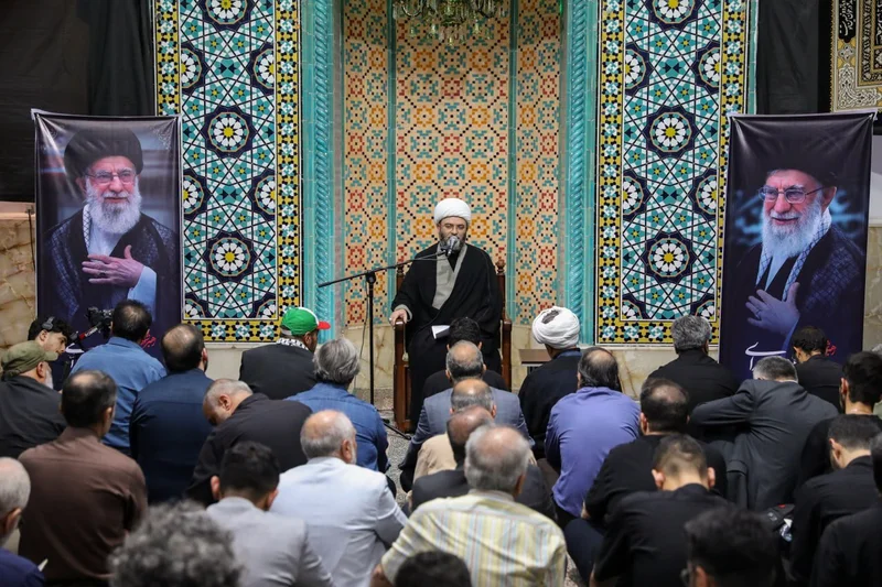Hojjatoleslam Qomi vows Iran will avenge the martyred Leader as media figures honor his legacy
