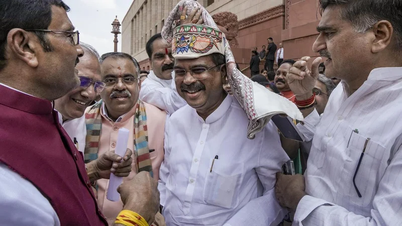 BJP greets Pradhan with ‘Zindabad’ slogans; Opposition counters with ‘Paper Chor’ jibe