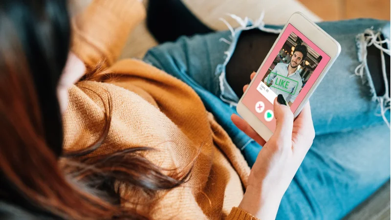Why burnt-out millennials are turning to slow dating apps in 2026