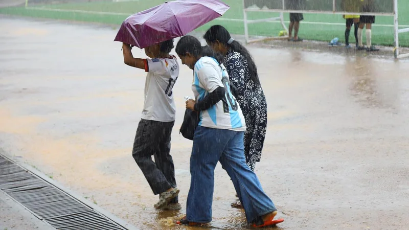 Orange alert for 9 Kerala districts on August 1