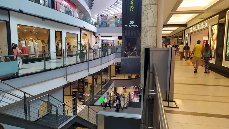 H&M to Open First Store in Argentina by 2027