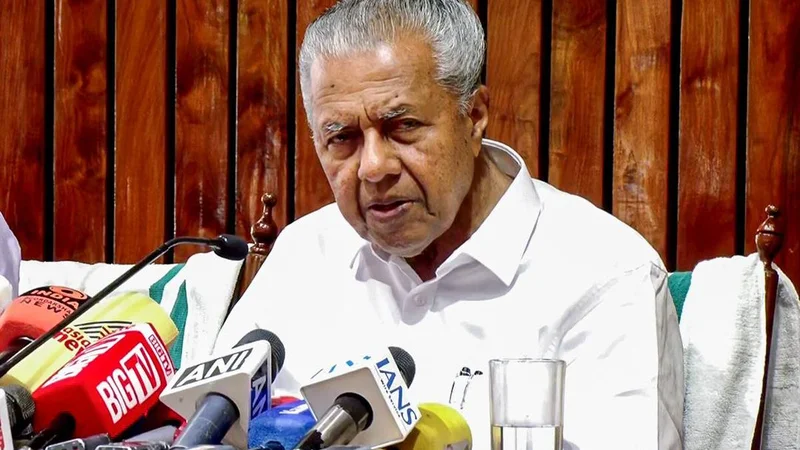 Pinarayi Vijayan accuses UDF-led Kerala govt of starving local bodies of Plan funds