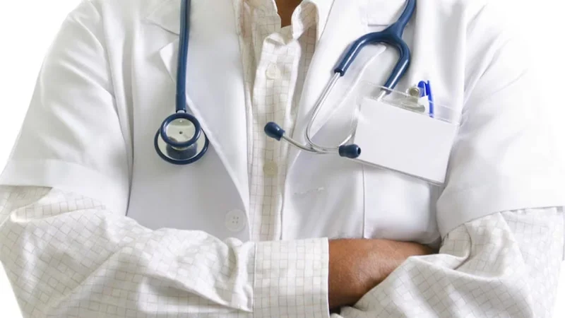 Nearly half of Indian doctors are using AI. But why do 69% of doctors want to quit?